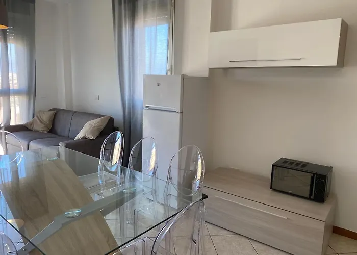 Cima Aparthotel 3*