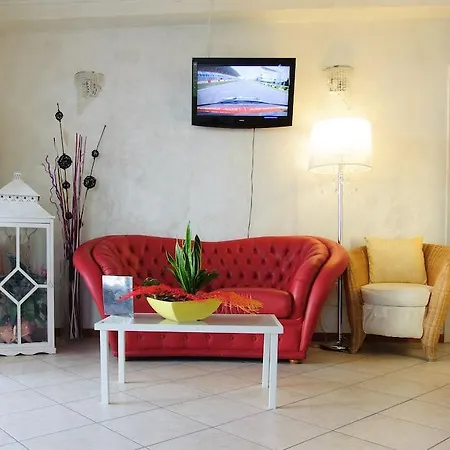 西玛公寓式酒店 3*